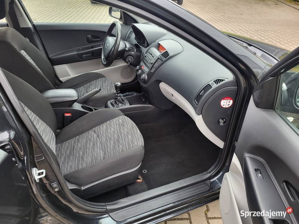 Kia Ceed 14 z Niemiec 208km