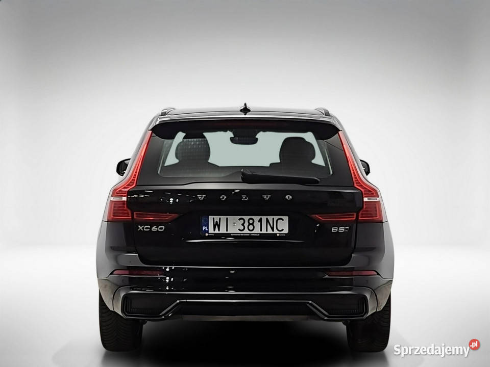 Volvo XC 60 B5 B AWD Plus Dark aut Z Polskiego serwisowany w ASO Warszawa sprzedam