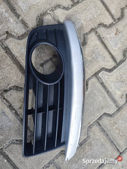 Prawa kratka zderzaka vw Jetta 3 golf 5 kombi Garwolin