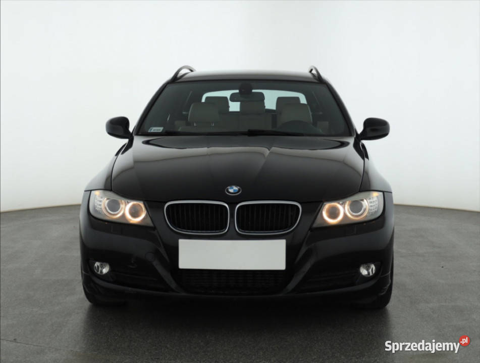 BMW 3 318 d czarny
