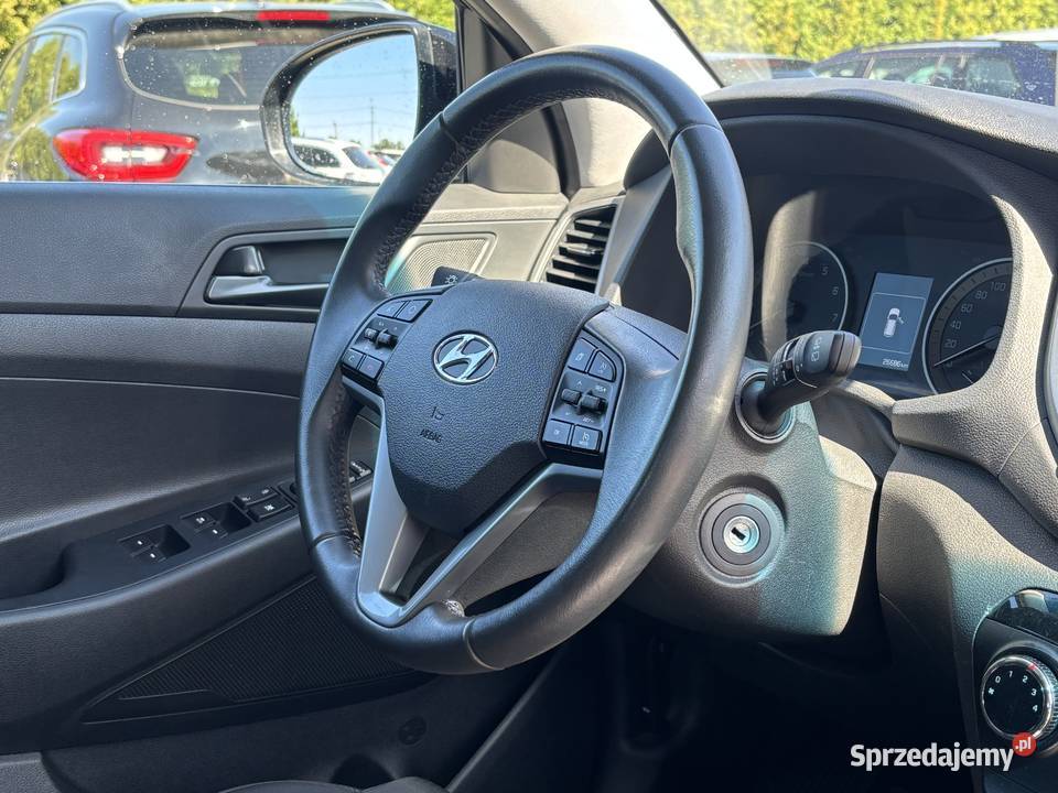 Hyundai Tucson 2018r gniazdo USB