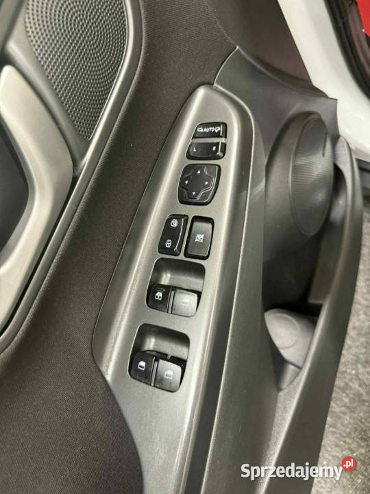 Hyundai Kona I 20172023 Sadlno