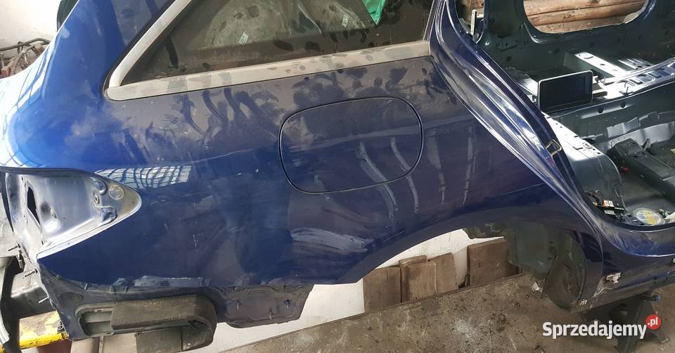 Błotnik Tył Kombi MERCEDES CKLASA W205 Radom