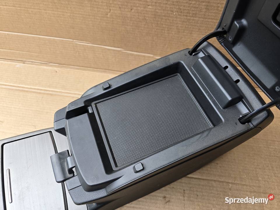 Subaru Outback IV BR podłokietnik panel ramka osobowe Legnica