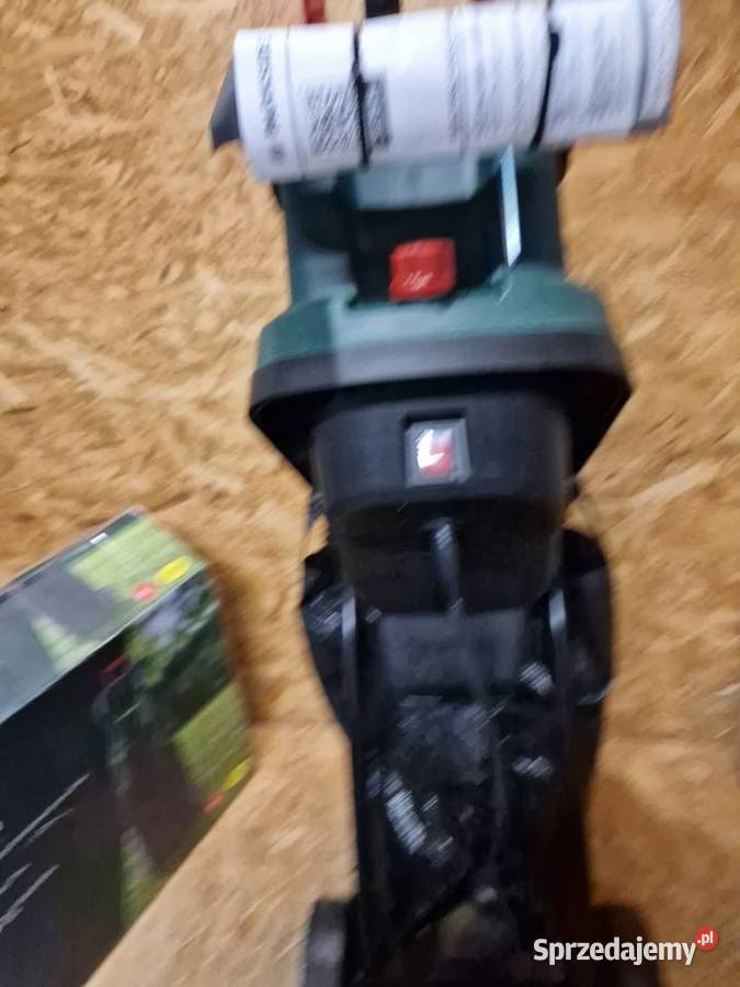 Rozdrabniacz elektryczny do gałęzi PEMH 2400 C4 Głogowa