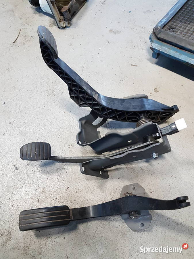 DACIA SANDERO I PEDALY PODSTAWA PEDALOW HAMULCA Turek sprzedam