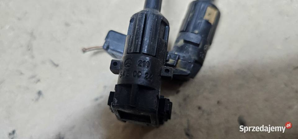 Czujnik płynu mercedes w210 w202 w208 2105450024 Zbąszyń