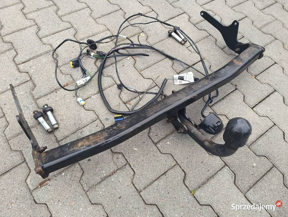 Hak holowniczy oryginalny do Renault Clio 3 III