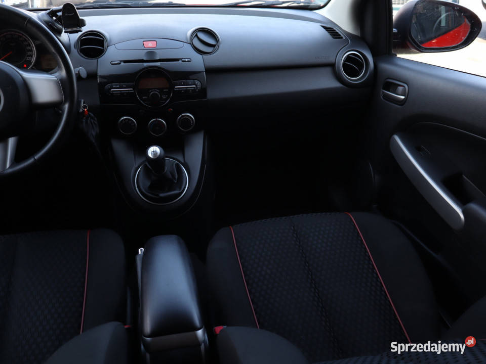 Mazda 2 13 i czujnik parkowania Bielany Wrocławskie