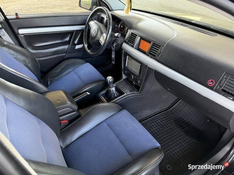 Opel Vectra GTS 20 Turbo 2005r Vectra Dębica