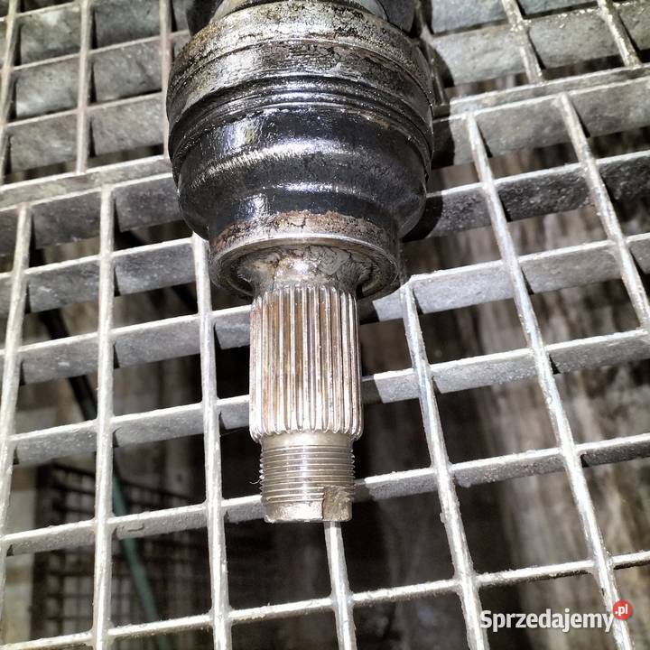 Półoś tylna napędowa BMW E39 520i 523i 525i 528i Poręba