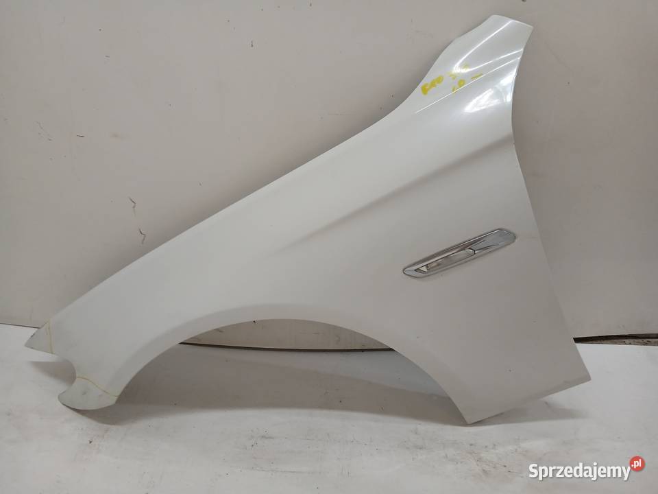 BŁOTNIK LEWY PRZEDNI BMW F10 300 Strzyżewice