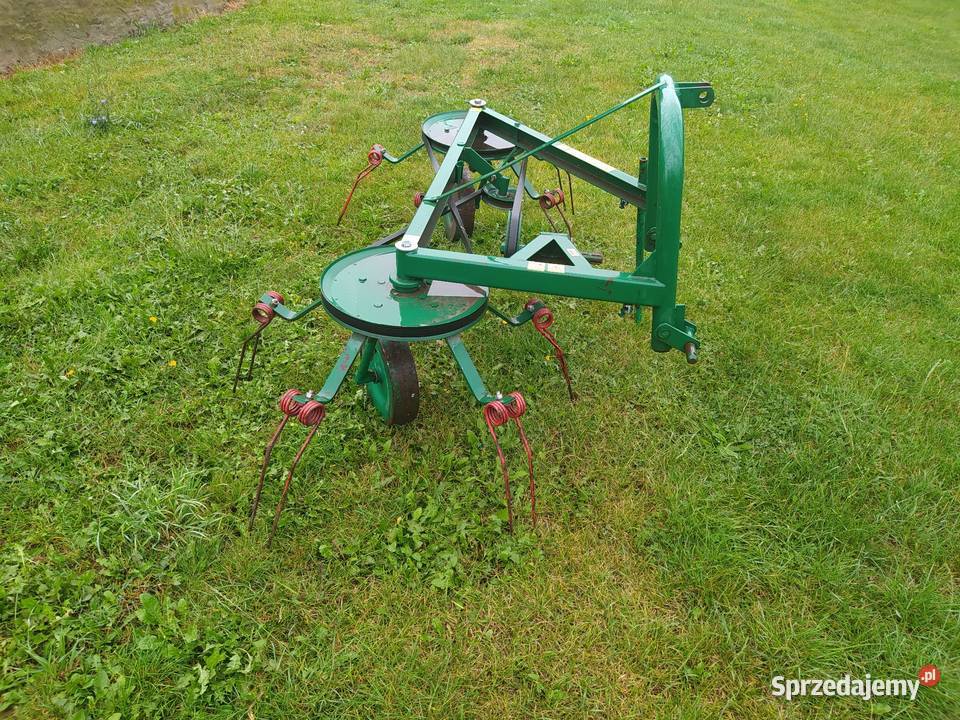 Przetrząsacz karuzelowy Maszyny zielonkowe Wyrozęby-Konaty