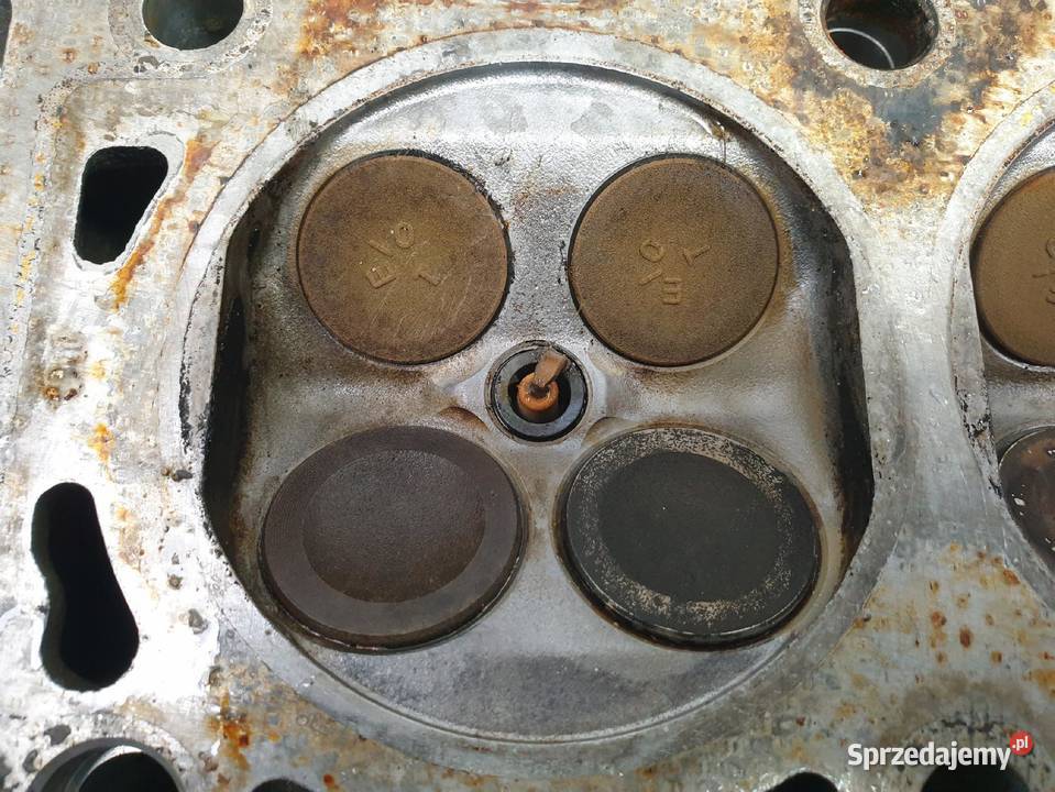 Volvo S60 V70 II 25 T GŁOWICA CYLINDRÓW Chełm