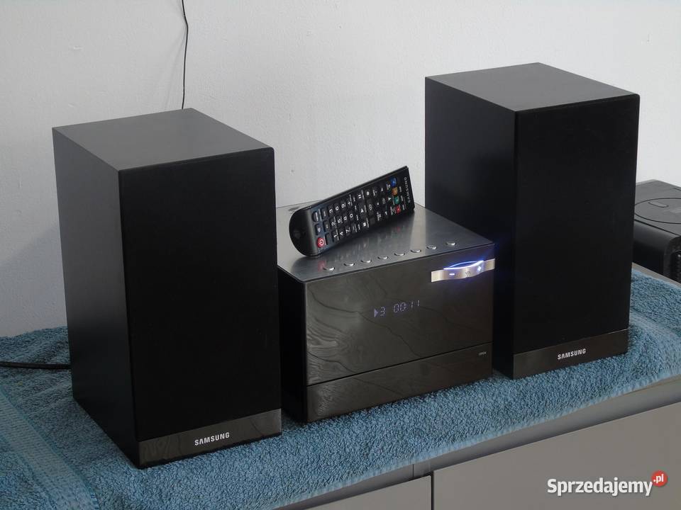 Wieża Samsung pilot USB mp3 CD RDS AUX kol Jasło