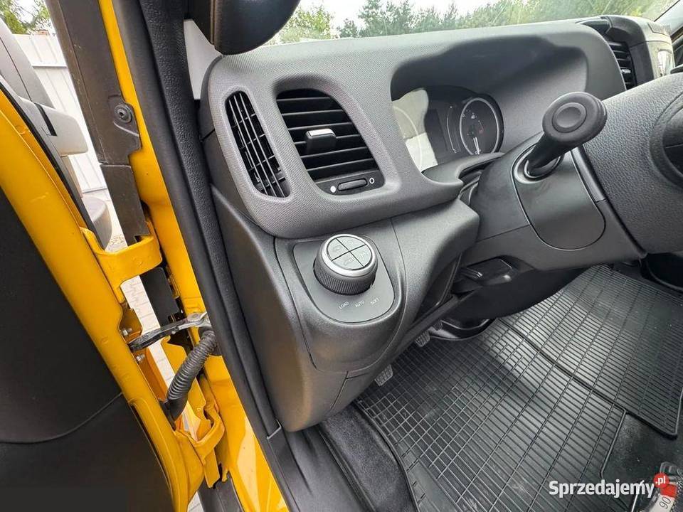 Iveco Daily 70C18 30d 180 2025r fabrycznie nowy Warszawa sprzedam