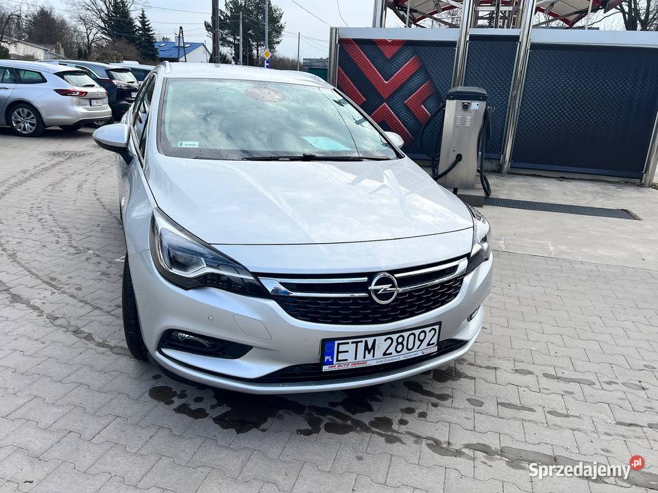 Opel Astra K 14 150 mały przebieg automat bogata czujnik deszczu Łódź