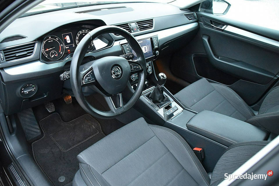 koda Superb Podgrzewane Fotele Xenon Led Navi Nowe Kucice