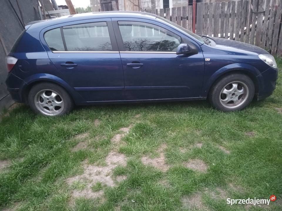 Opel Astra H 2004r 16 benzynagaz Lubartów sprzedam
