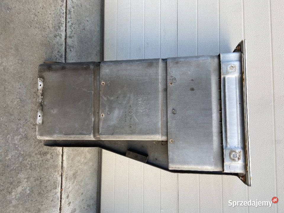 Renault Magnum Stopnica Stopnie Lewa 5000936 części blacharskie Maszewo