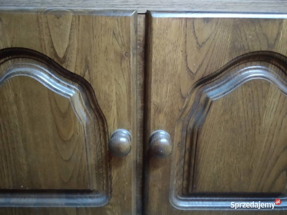 Dębowa szafka RTV z ruchomym blatem