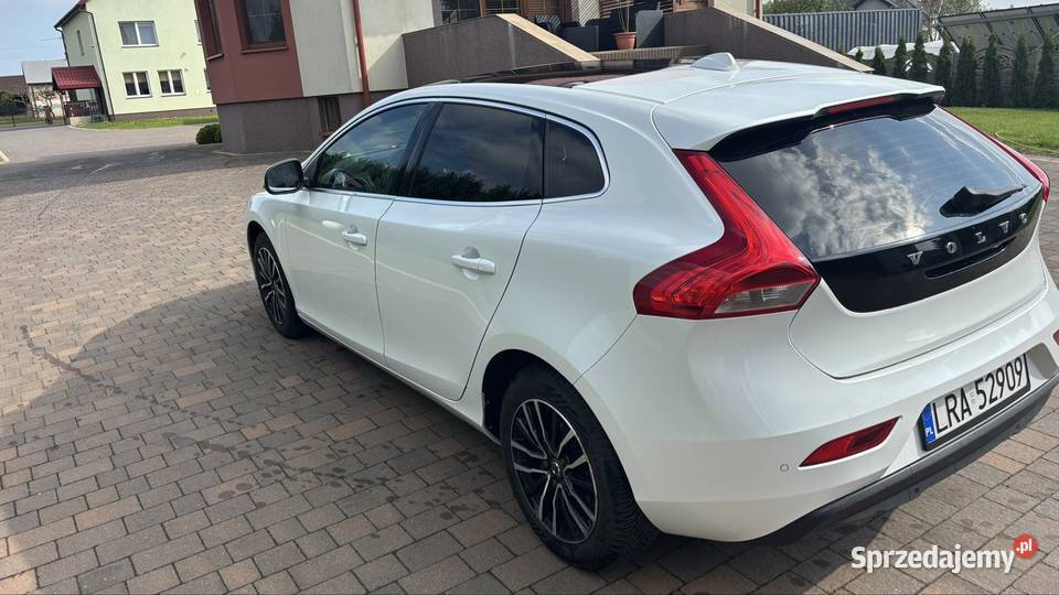 Volvo V40 Inscription Bezwypadkowy Pełna Łuków