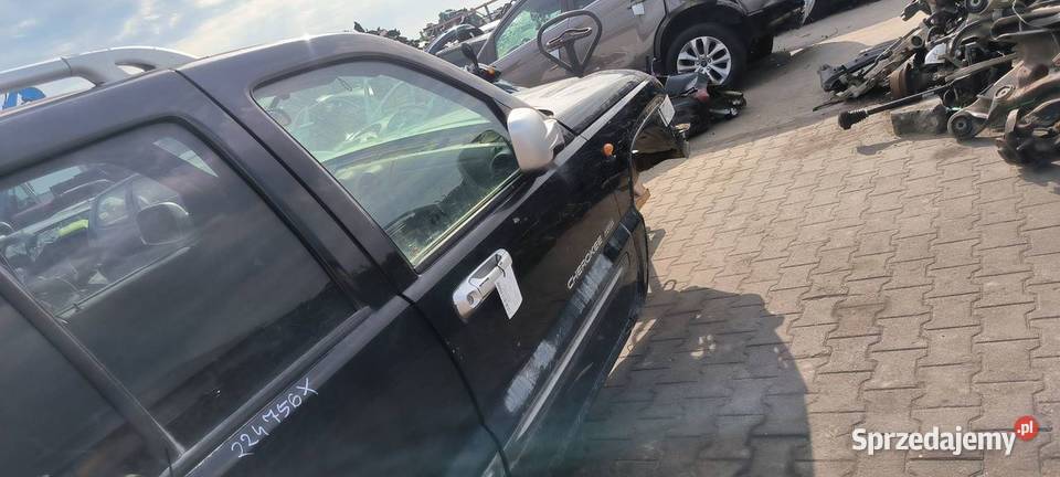 DRZWI PRAWE PRZÓD JEEP CHEROKEE osobowe Lipno