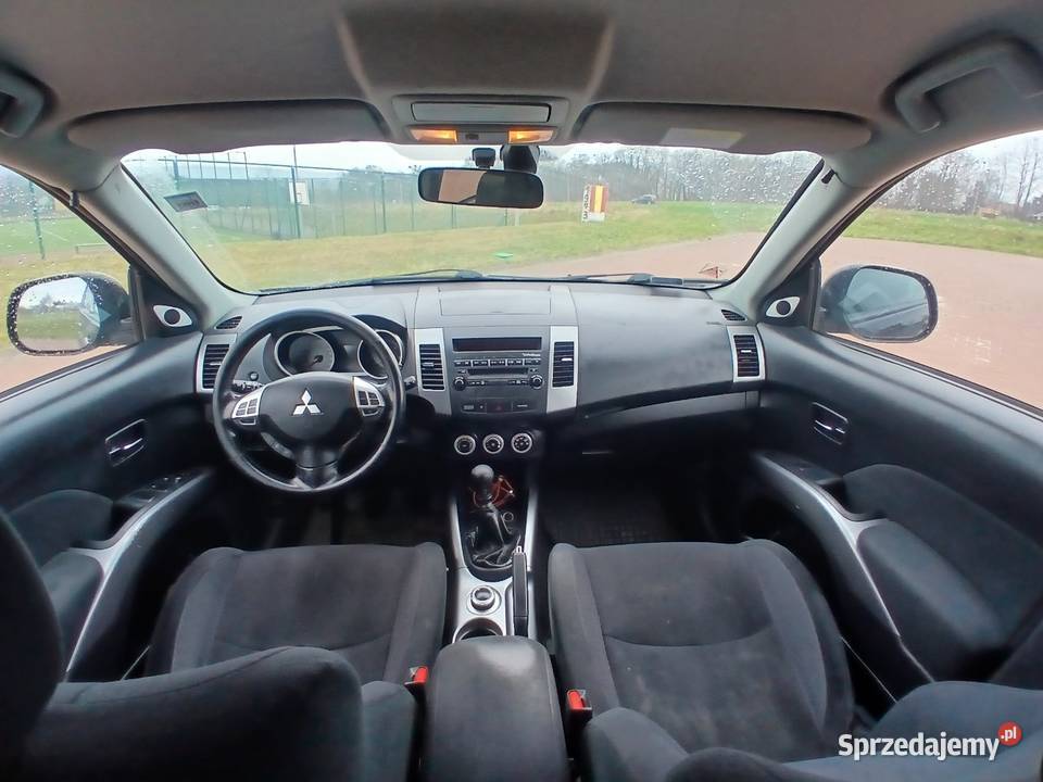 Mitsubishi outlander 22 did 4x4 nieuszkodzony świętokrzyskie Trzeszków sprzedam