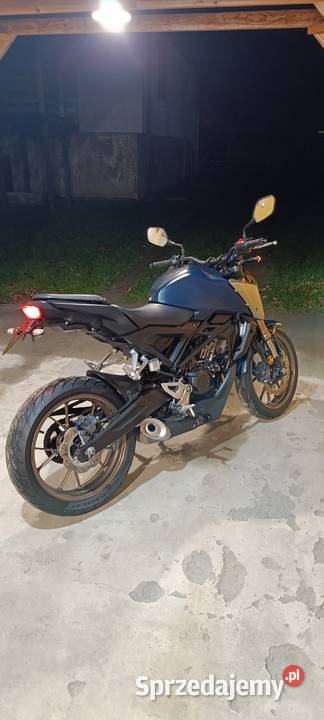Honda cb125r mat
