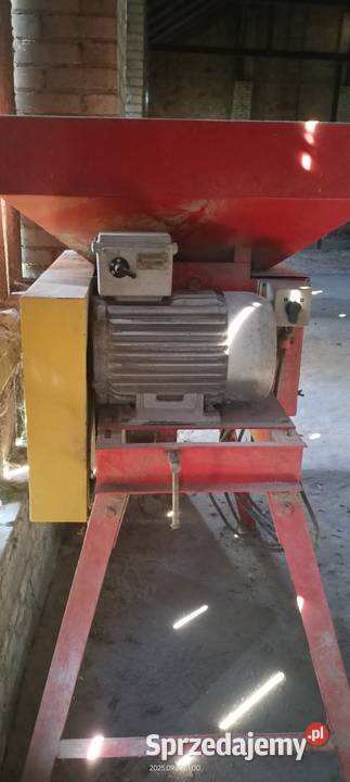 Gniotownik 3walcowy H752 Piotrków Trybunalski