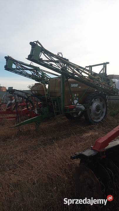 Opryskiwacz 2800 l Nowogród