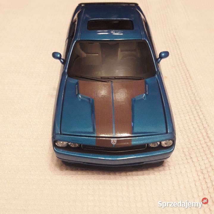 Dodge Challenger SRT Hemi Maisto model 124 łódzkie Piotrków Trybunalski