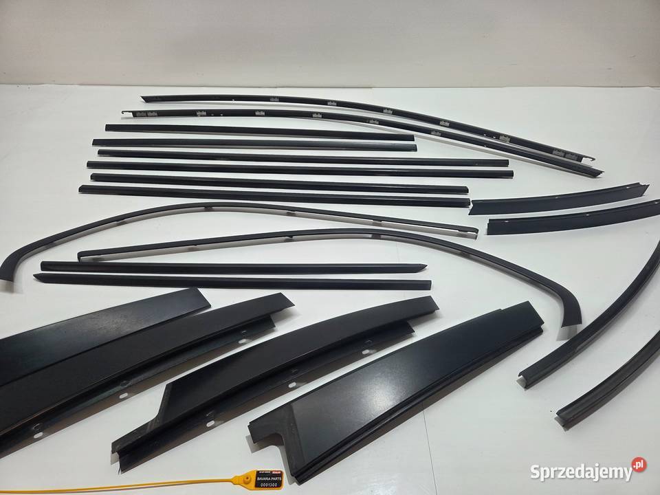 LISTWY DRZWI SHADOW LINE BMW E61 MAT KOMBI Strzyżewice