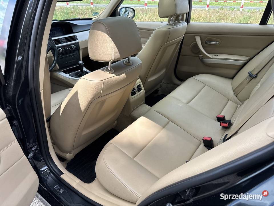 RATY 320 d Navi Xenon Skóra Panorama dach Super czarny