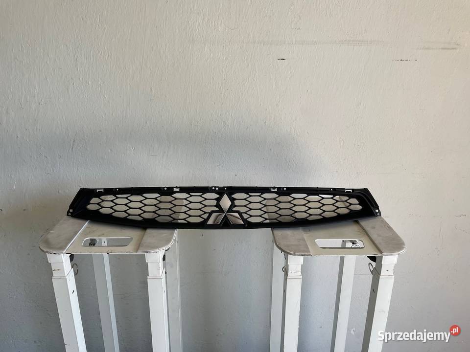 Kratka Atrapa Grilla Zderzaka Lancer Lift 16 17 Rok produkcji 2017 Pilica