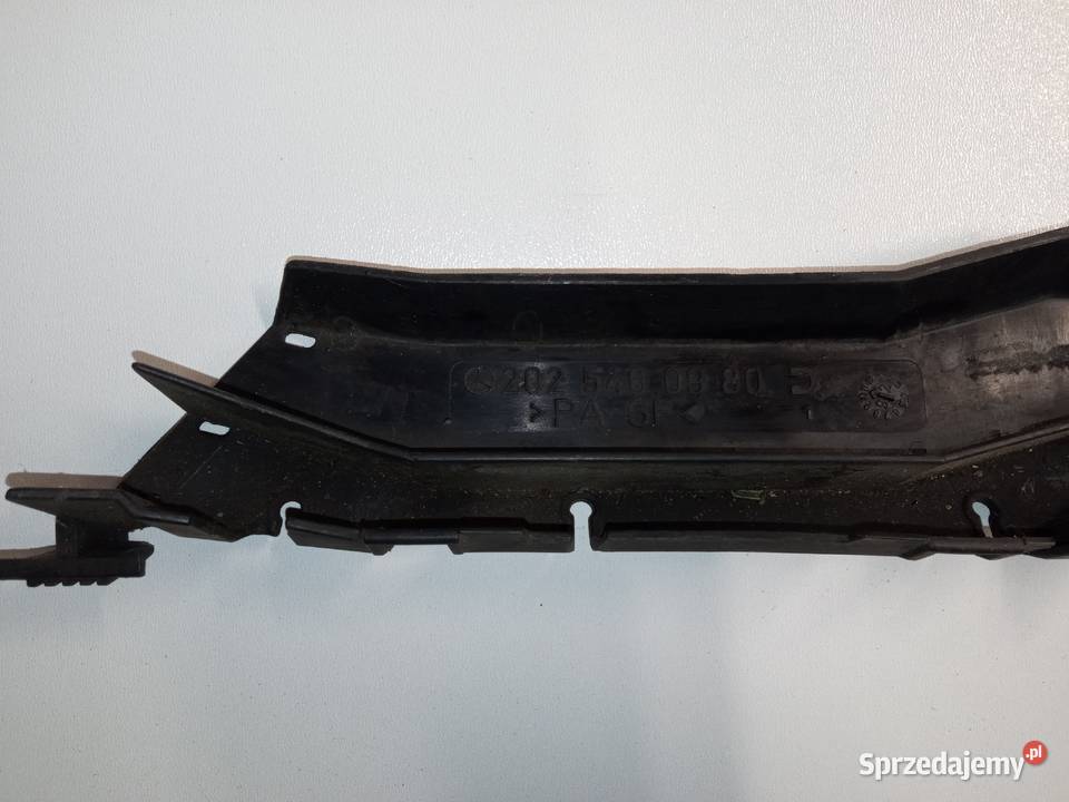 Obudowa instalacji silnika Mercedes W124 Leoncin