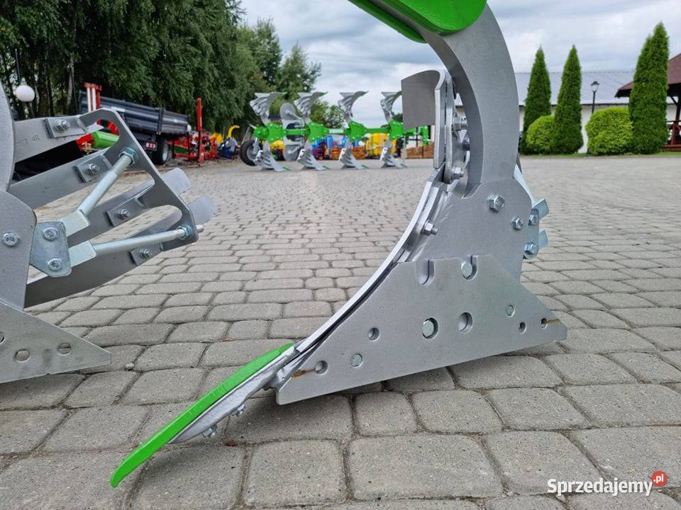 Pług obrotowy Obracalny LEO BOMET Jasło