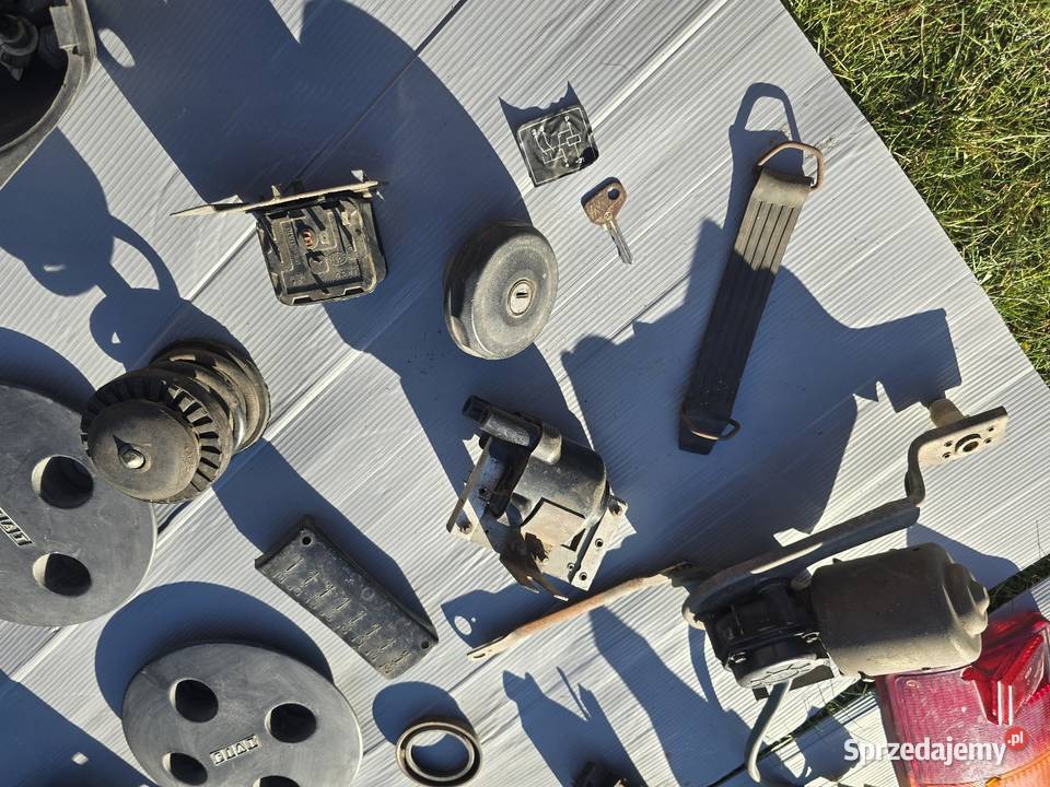 Oryginalne części Fiat 126p części 1988 r osobowe Cieszków