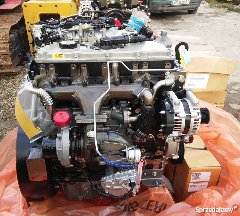 Silnik Caterpillar C44 Acert Perkins 106 kW 145