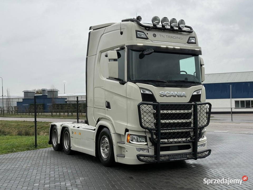 Ciagnik siodlowy 6x4 Scania Warszawa
