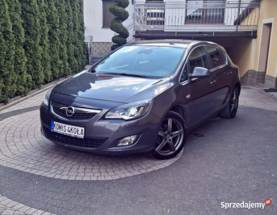 Opel Astra 14 Turbo Bagażnik Rowerowy Xenon Płońsk