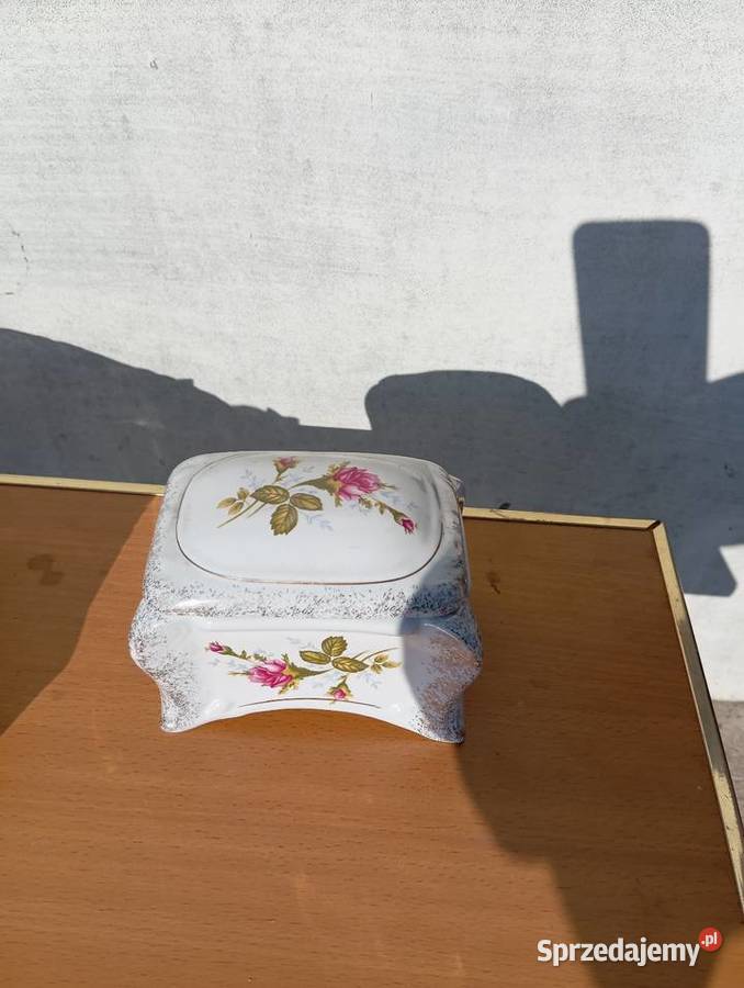 Porcelana Porcelana i szkło Poręba
