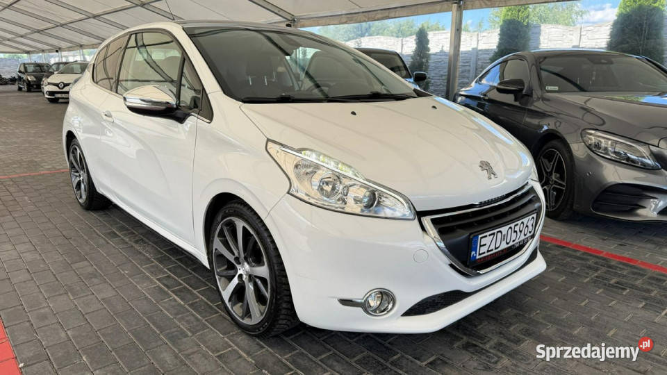 Peugeot 208 16 Benzyna 120 Panorama Dach Zduńska Wola