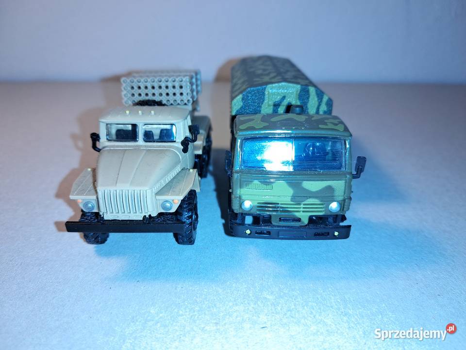Kamaz 43101 i BM21 Grad w skali 172 Warszawa