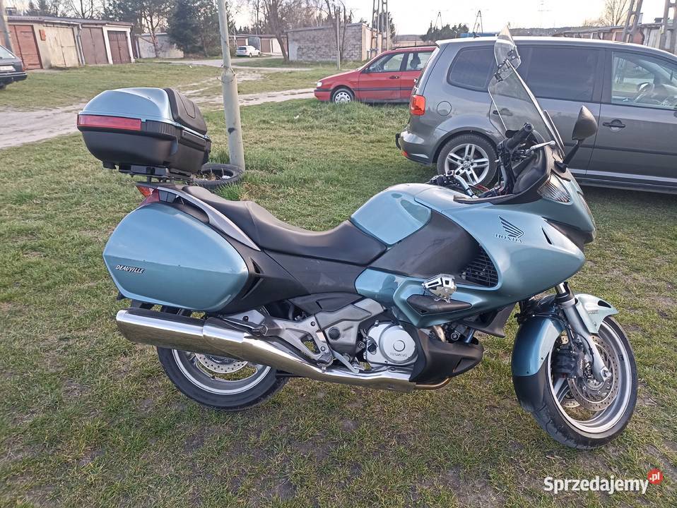 Sprzedam motocykl Honda NTV700 świętokrzyskie