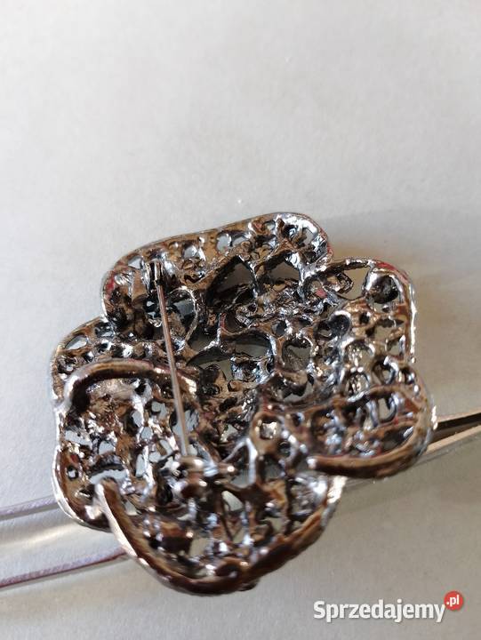 BROSZKA z kryształkami postarzane srebro Oborniki sprzedam