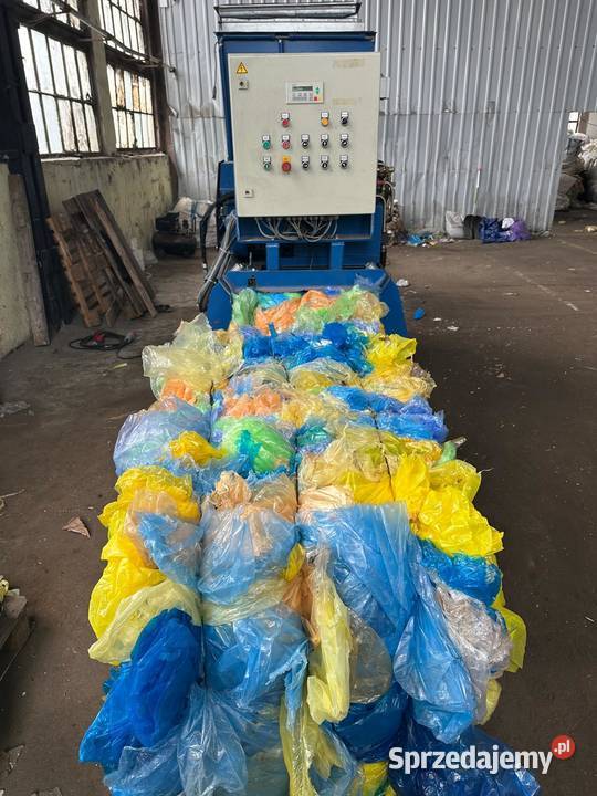 Belownica prasa kanałowa automatyczna do folii Biznes i Przemysł Drzewica