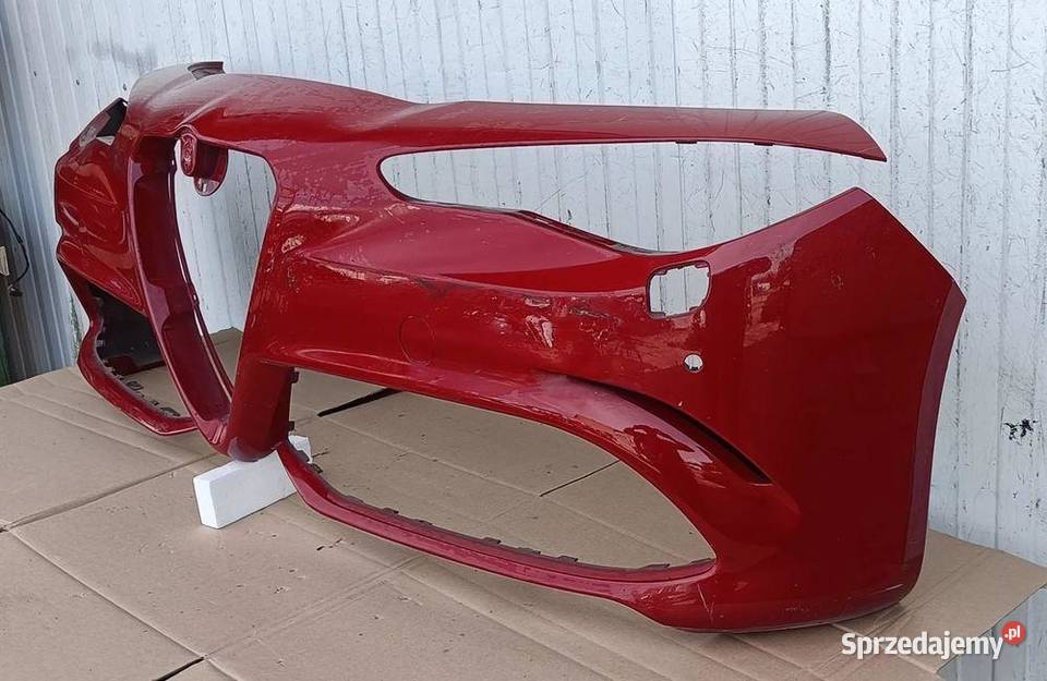 ALFA ROMEO GIULIA QV QUADRIFGLIO ZDERZAK PRZÓD osobowe zachodniopomorskie