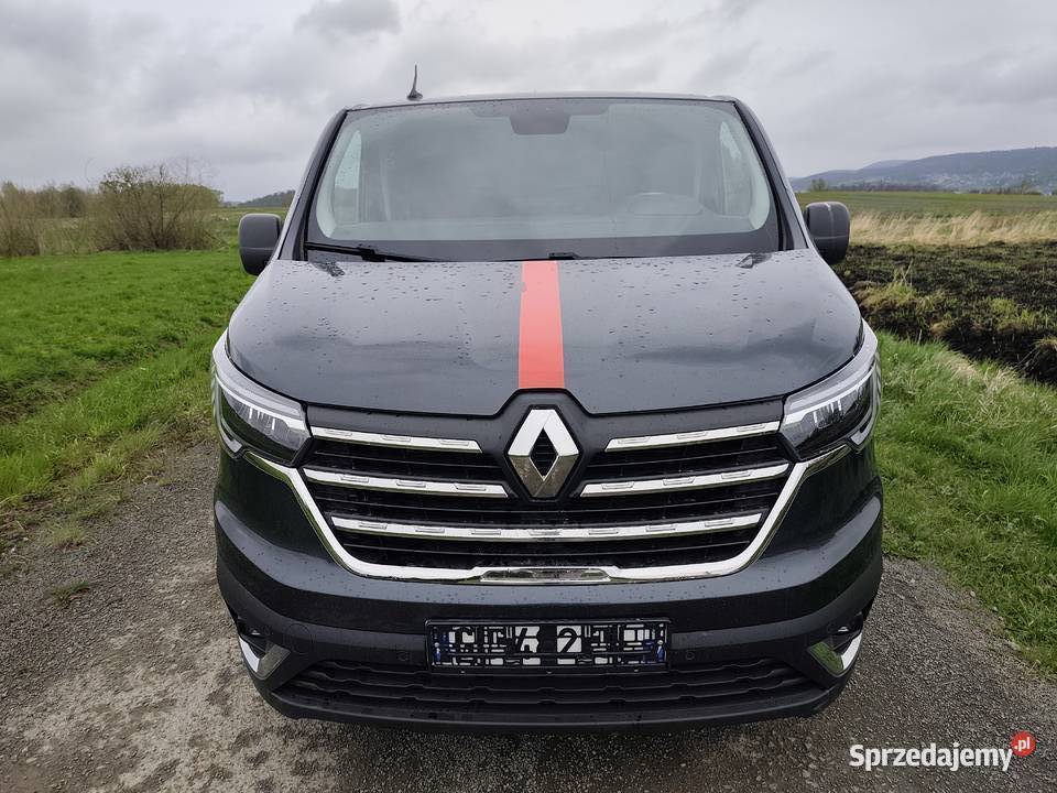 Renault Trafic 20 2022 niski przebieg sprzedam