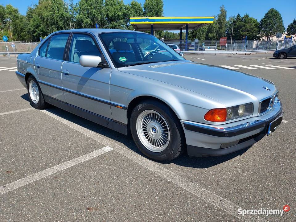 BMW 740i A 1994 Skora dobrze utrzymany Września